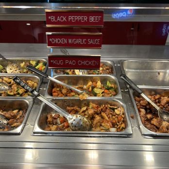 Dragon Express - a buffet with a variety of food items - Chinese Near Me - Temecula, California