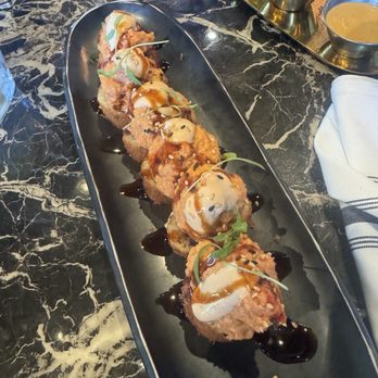 CVI.CHE 105 - Seafood Near Me - Miami, Florida CVI.CHE 105 - Seafood Near Me - Miami, Florida
