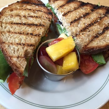 Redwing Cafe - Breakfast & Brunch Near Me - Seattle, Washington Redwing Cafe - Breakfast & Brunch Near Me - Seattle, Washington