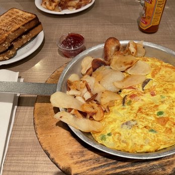 Lou Mitchell's - Greek Sausage Special Omelette - Breakfast & Brunch Near Me - Chicago, Illinois