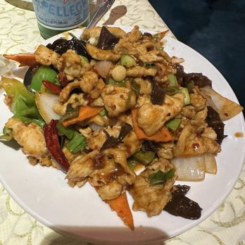 Boston Lobster - Garlic chicken and veggies - Chinese Near Me - Rosemead, California Boston Lobster - Garlic chicken and veggies - Chinese Near Me - Rosemead, California