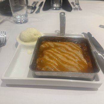 Table No 2 Restaurant - Peach cobbler - Seafood Near Me - Detroit, Michigan