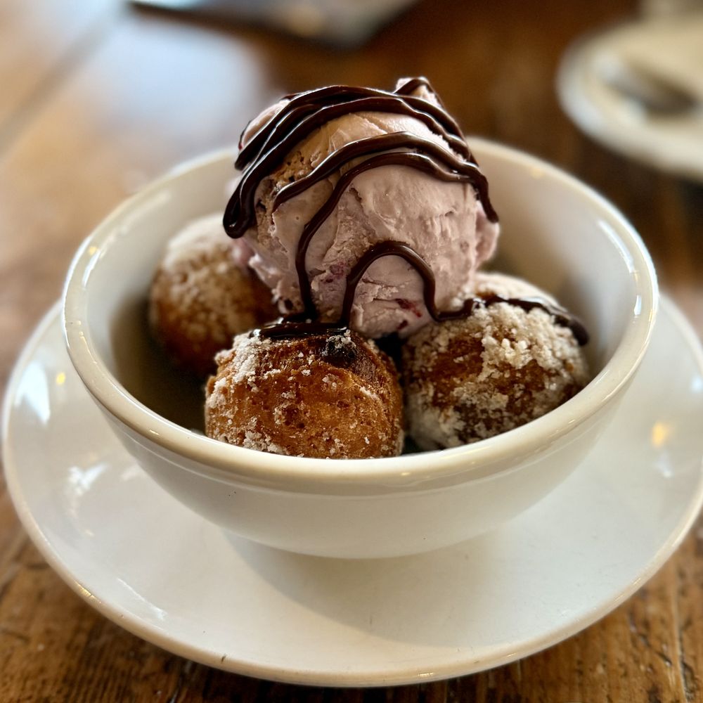 Burke’s Tavern - Donut balls of some sort with ice cream - New American Near Me - Newark, New Jersey Burke’s Tavern - Donut balls of some sort with ice cream - New American Near Me - Newark, New Jersey