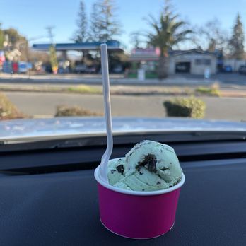 O’Brien’s Ice Cream - Small mint n chip $6 , o 'Briens in background blurred (straight ahead ) - Ice Cream & Frozen Yogurt Near Me - Martinez, California O’Brien’s Ice Cream - Small mint n chip $6 , o 'Briens in background blurred (straight ahead ) - Ice Cream & Frozen Yogurt Near Me - Martinez, California