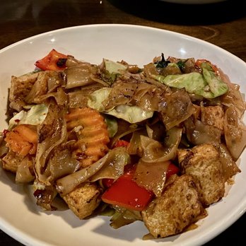 Davorn's Place Lao - Thai Restaurant - Laotian Near Me - Visalia, California