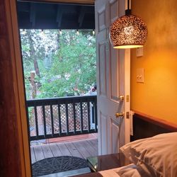 Arnold Timberline Lodge - Beautiful scenery from our room 12
