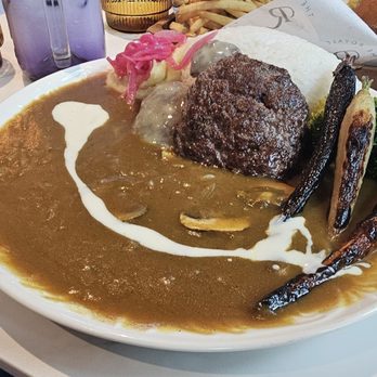 The Royale - Breakfast & Brunch Near Me - Pleasant Hill, California