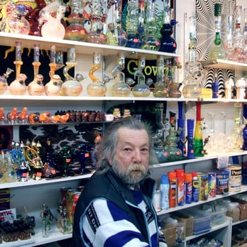 Rock World - Head Shops Near Me - Toronto, Ontario