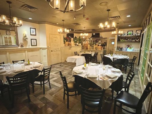 Tuscany Oak Brook by null