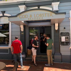 Cod & Lobster Brasserie - We waited a bit for a table.