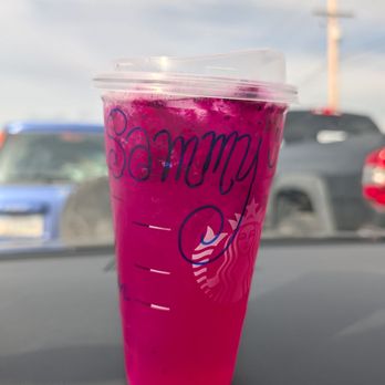 Starbucks - Mango Dragon Fruit Lemonade - Coffee & Tea Near Me - Whitefish, Montana Starbucks - Mango Dragon Fruit Lemonade - Coffee & Tea Near Me - Whitefish, Montana