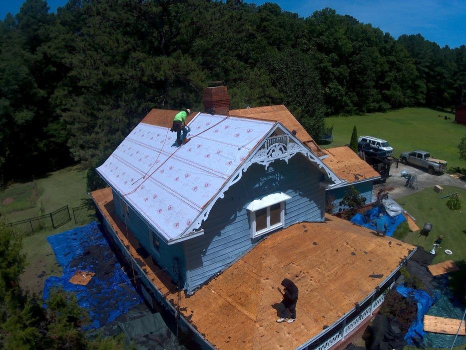 Slide of Frank's Roofing