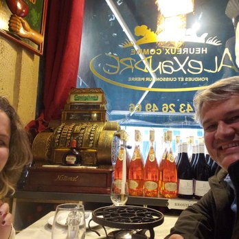 Heureux Comme Alexandre - Best place to a delicious fondue in Paris! - Fondue Near Me - Paris, 75 Heureux Comme Alexandre - Best place to a delicious fondue in Paris! - Fondue Near Me - Paris, 75