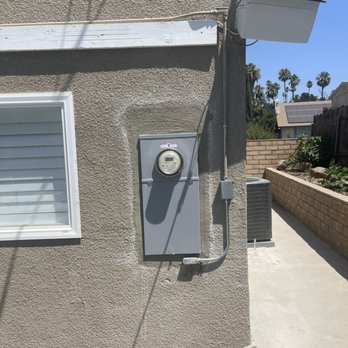 Beverson Electric - Electricians Near Me - Moreno Valley, California