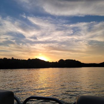Quickwake Industries - Sunset over Old Hickory Lake! - Fishing Near Me - Hendersonville, Tennessee Quickwake Industries - Sunset over Old Hickory Lake! - Fishing Near Me - Hendersonville, Tennessee