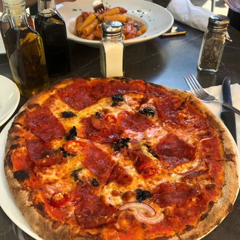 Marcellos Pizzeria - Diavolo - Pizza Near Me - Concord, Ontario