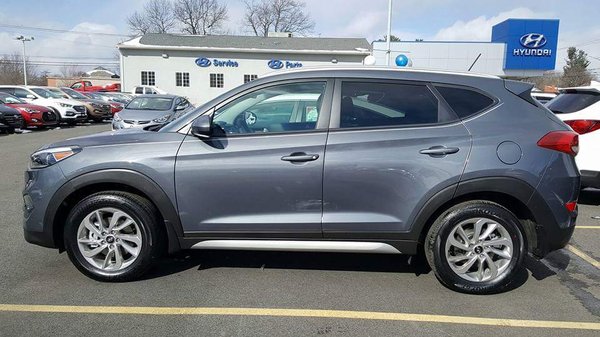 MERIDEN HYUNDAI - Updated December 2025 - 17 Photos & 75 Reviews - 318 ...