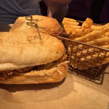 Voodoo Bayou - Fried Oyster Po' Boy (DD) - Cocktail Bars Near Me - Orlando, Florida