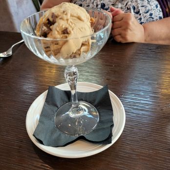 Willow - Peanut butter gelato - Italian Near Me - Sacramento, California Willow - Peanut butter gelato - Italian Near Me - Sacramento, California