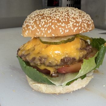 Butcher & Booze - Wagyu cheesebuer - Butcher Near Me - Glendale, California