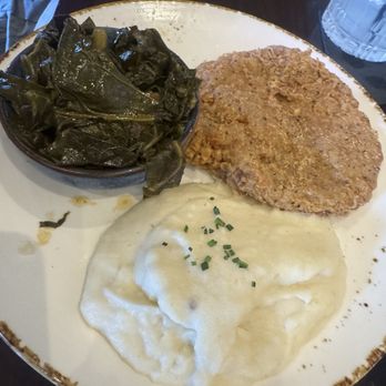 Gus's Barbecue - Chicken Fried Steak - Barbeque Near Me - South Pasadena, California Gus's Barbecue - Chicken Fried Steak - Barbeque Near Me - South Pasadena, California