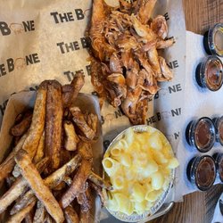 The Bone - Pulled Chicken, fries and Mac