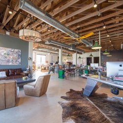 Hilmy - Interior