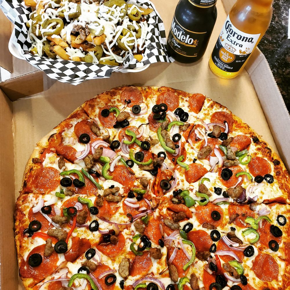 Round Table Pizza Tulare Ave Fresno Ca Matttroy