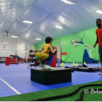 Hoop Lab - Basketball Courts Near Me - Roslyn, New York