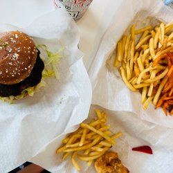 Burger 21 - Mall of Georgia - Best black bean burger!