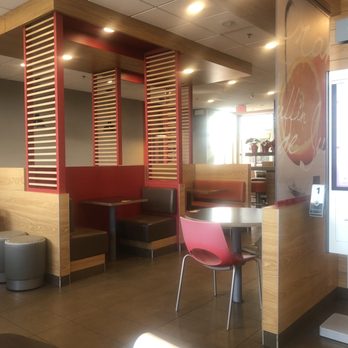 McDonald's - the inside of a restaurant - Fast Food Near Me - Manor, Texas