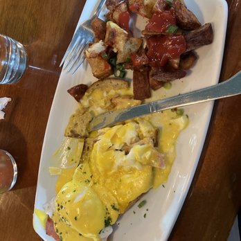 Noah's - New American Near Me - Stonington, Connecticut