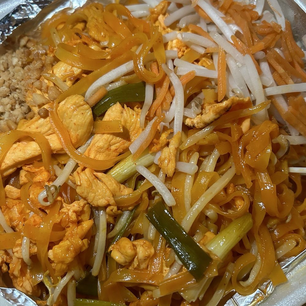 Miss Pad Thai - 39. Pad Thai - Thai Near Me - Moreno Valley, California Miss Pad Thai - 39. Pad Thai - Thai Near Me - Moreno Valley, California