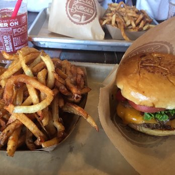 Social Burger - Matthew Burger and Hand-Cut Fries - Burgers Near Me - Vienna, Virginia Social Burger - Matthew Burger and Hand-Cut Fries - Burgers Near Me - Vienna, Virginia
