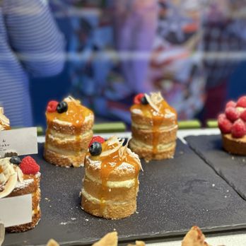L'Eto Caffe - Cafes Near Me - London, XGL L'Eto Caffe - Cafes Near Me - London, XGL