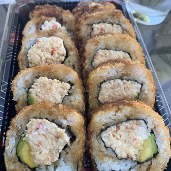 Azukar Sushi - Crunchy California Roll - Sushi Bars Near Me - Sacramento, California Azukar Sushi - Crunchy California Roll - Sushi Bars Near Me - Sacramento, California