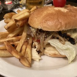 Arden Arms - Stout Beef Burger