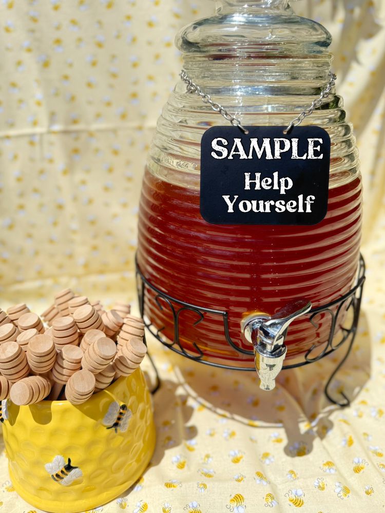 Tynanes Bee Farms - beekeeping in Kailua, HI