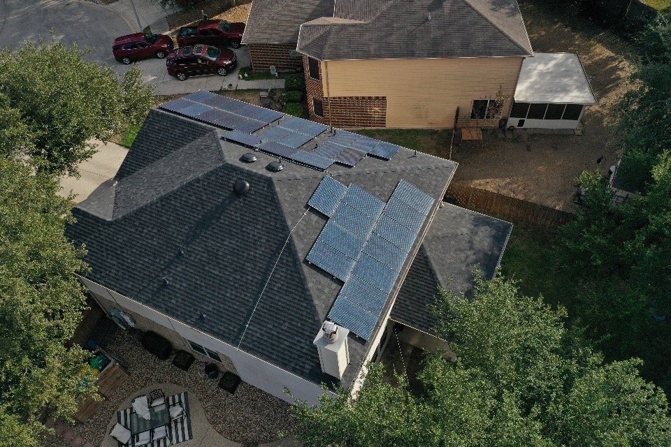 Slide of D&D Contracting