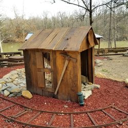 Gold 'N Gem Grubbin' - Great, very family friendly place.