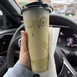 Mokafe Coffee House - Cold Iced Pistachio Latte