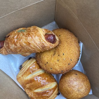 Tous Les Jours - Bakeries Near Me - Beaverton, Oregon Tous Les Jours - Bakeries Near Me - Beaverton, Oregon