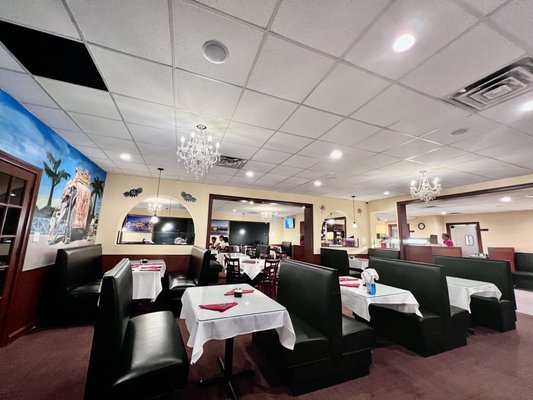 India Oven Fine Indian Restaurant by null