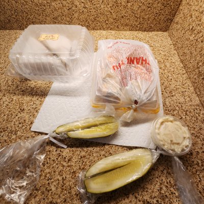 Katz’s Deli by null