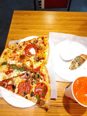 Mr. Moto Pizza - Point Loma by null