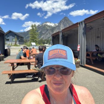 Dru Bru - Snoqualmie Pass - So sunny, - Breweries Near Me - Snoqualmie Pass, Washington Dru Bru - Snoqualmie Pass - So sunny, - Breweries Near Me - Snoqualmie Pass, Washington