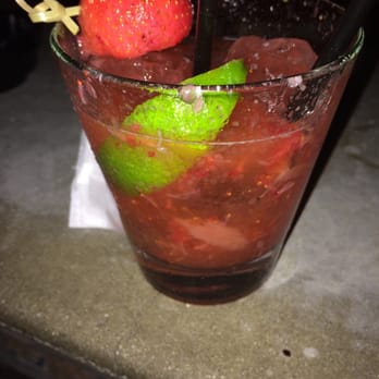 Las Perlas - Strawberry margarita - Lounges Near Me - Los Angeles, California