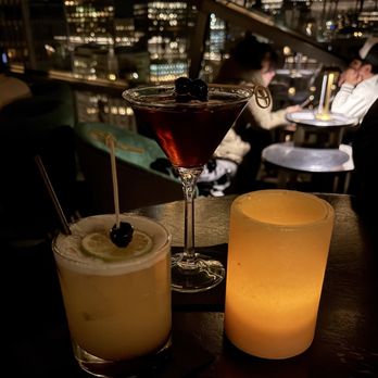 The View Lounge - Lounges Near Me - San Francisco, California The View Lounge - Lounges Near Me - San Francisco, California