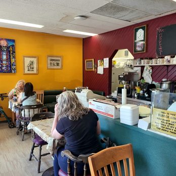 Yasser’s Cafe - Cafes Near Me - Burnaby, British Columbia