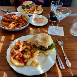 Hitchcock Tavern - Smash burgers, and martini.